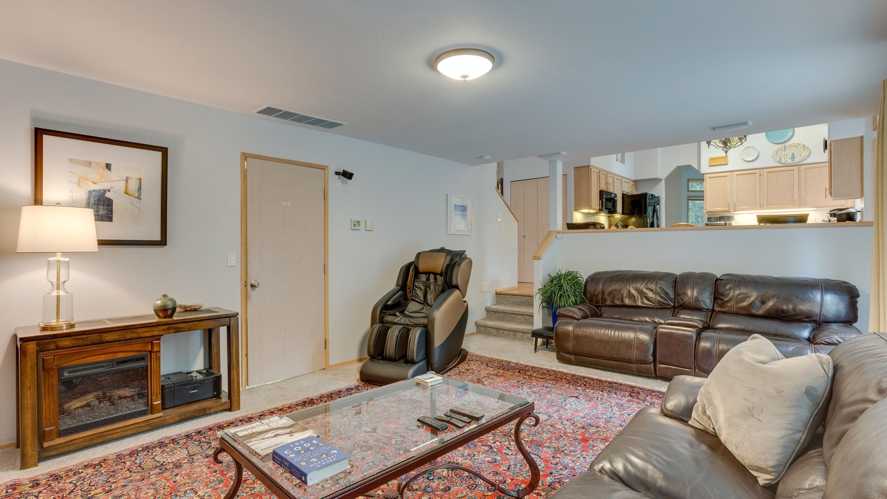 Photo of Livingroom in Bonney Lake