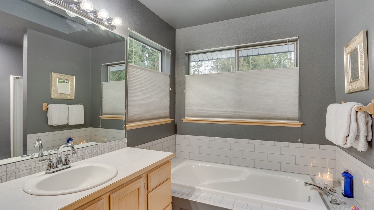 Photo of Bathroom in Bonney Lake