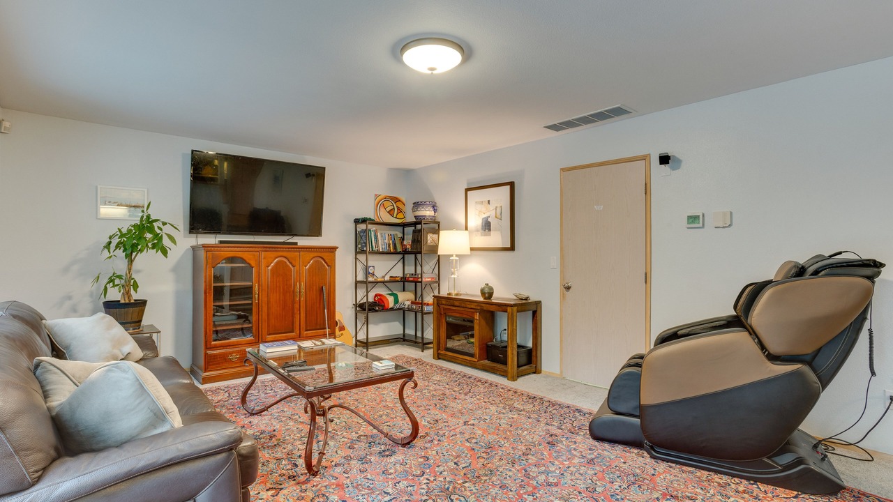 Photo of Livingroom in Bonney Lake