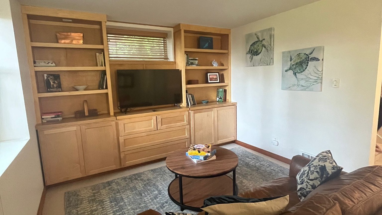 Photo of Livingroom in Eastsound