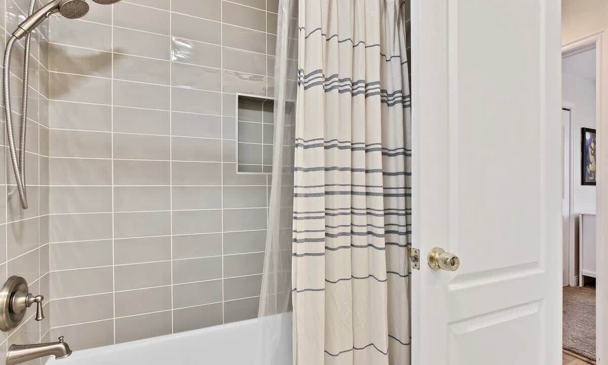 Photo of Bathroom in Eagle