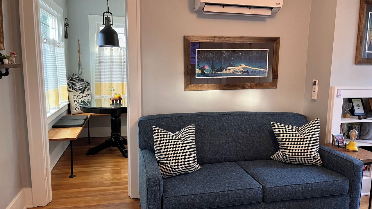 Photo of Livingroom in Overlook