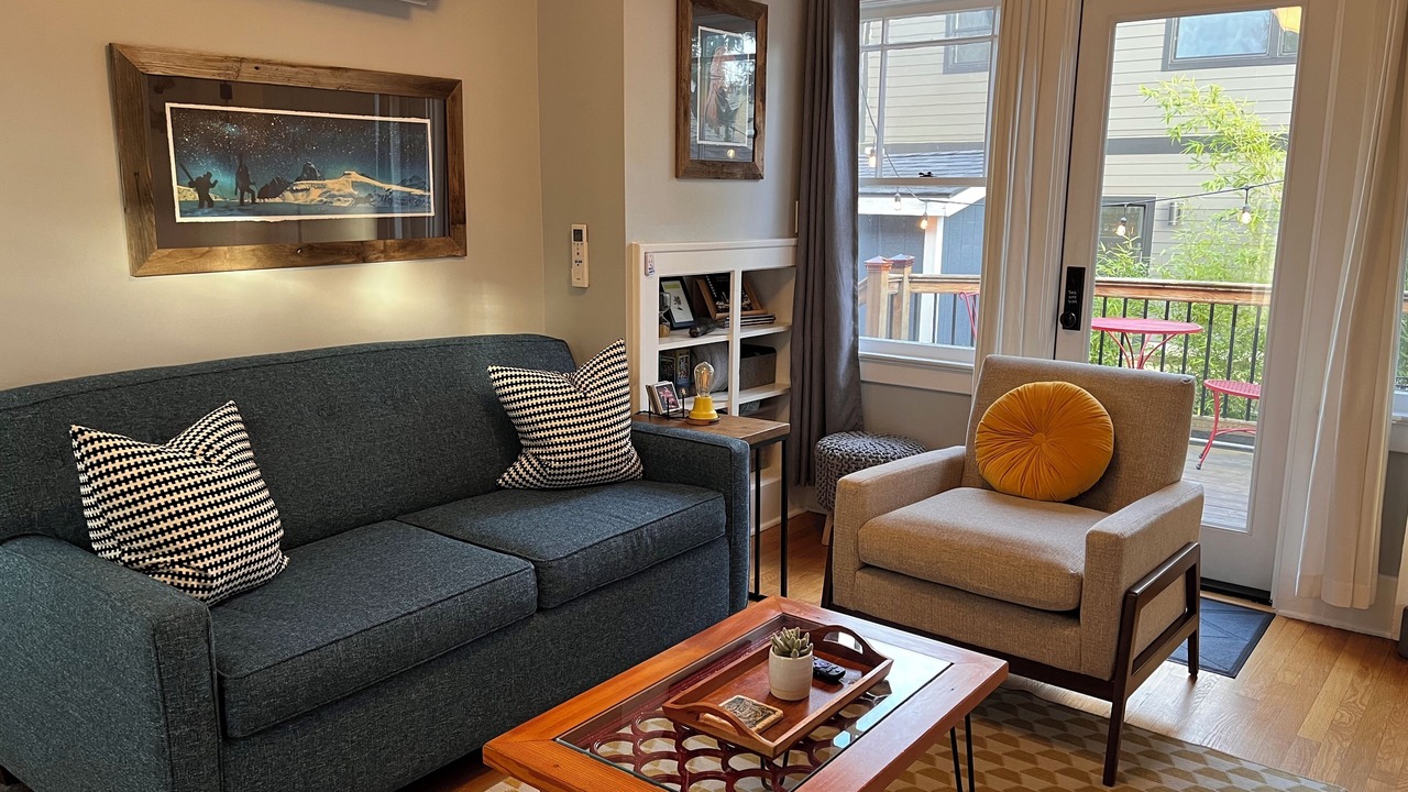 Photo of Livingroom in Overlook
