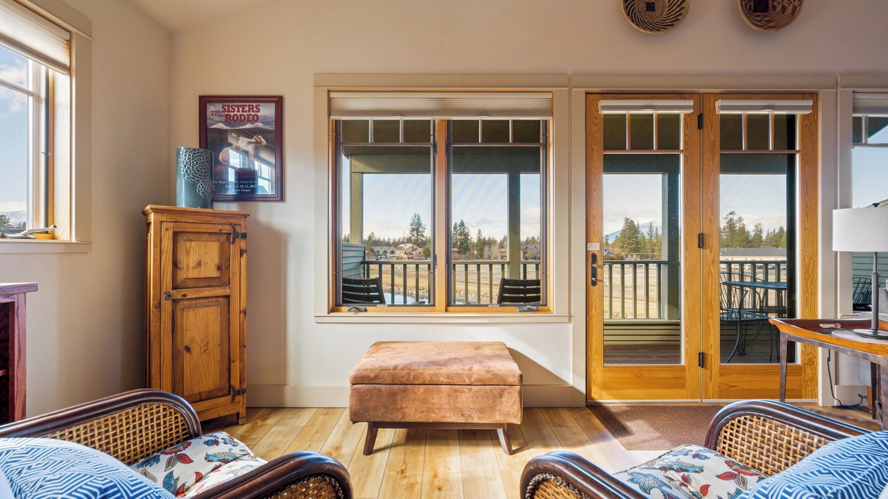 Photo of Patio Balcony in Sisters