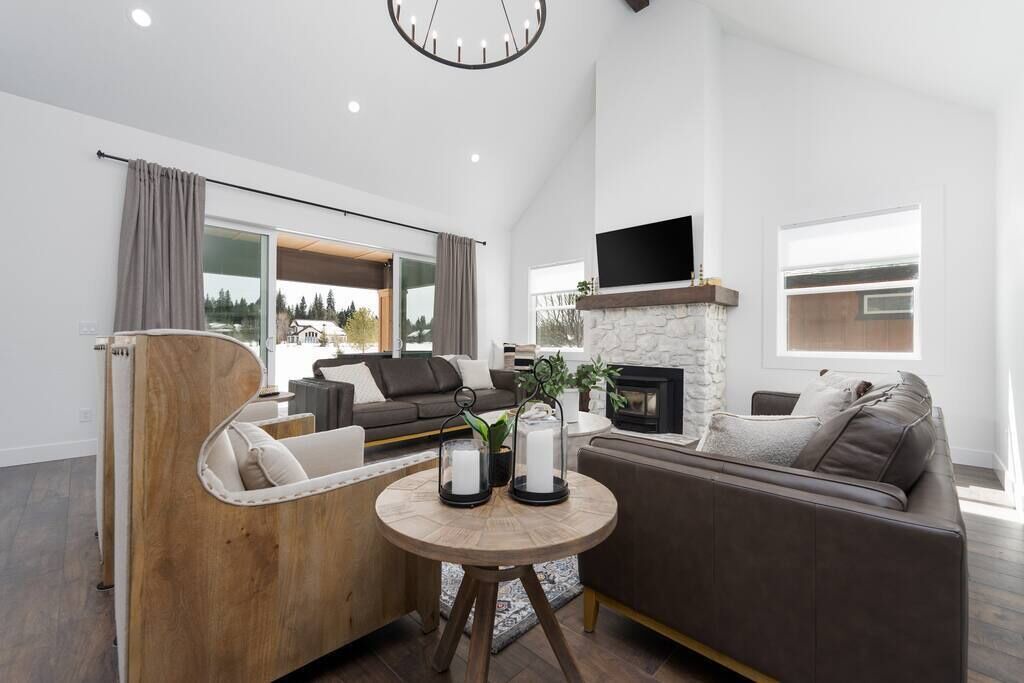 Photo of Livingroom in McCall