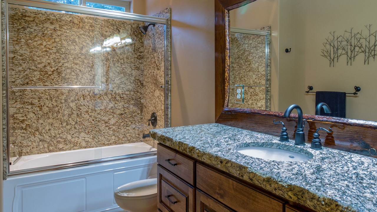 Photo of Bathroom in Tamarack Resort