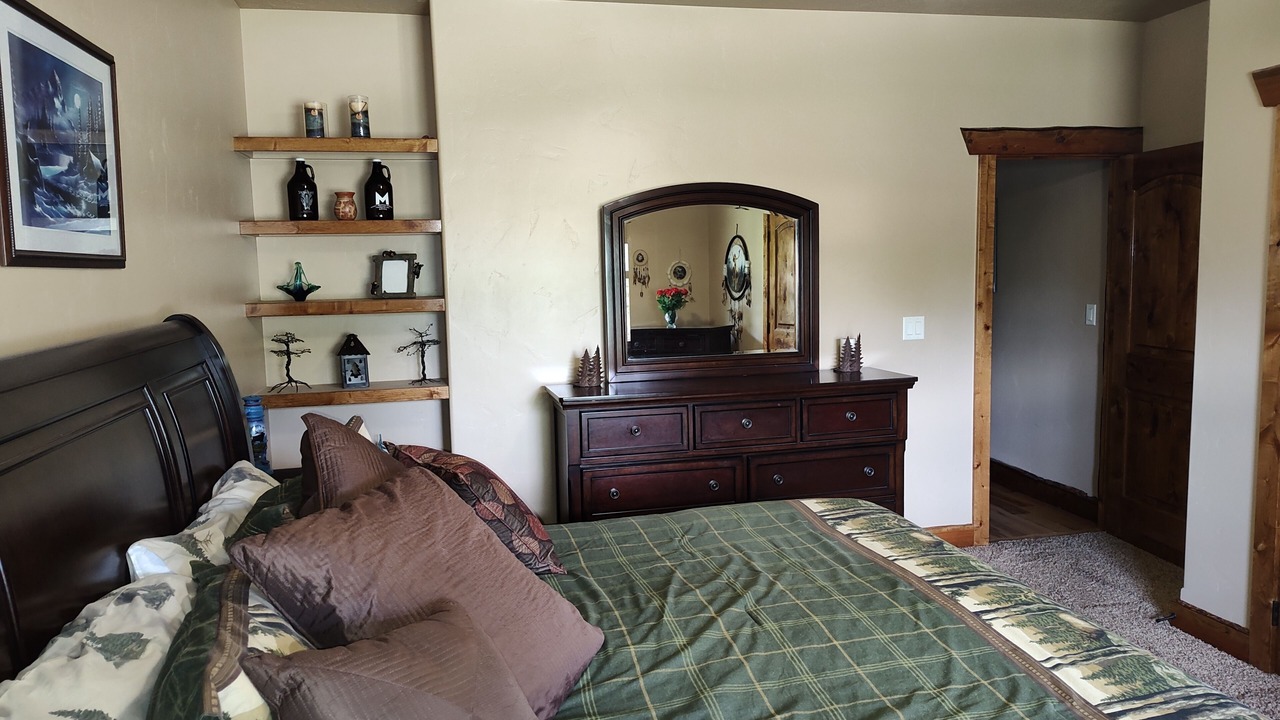 Photo of Bedroom in Tamarack Resort