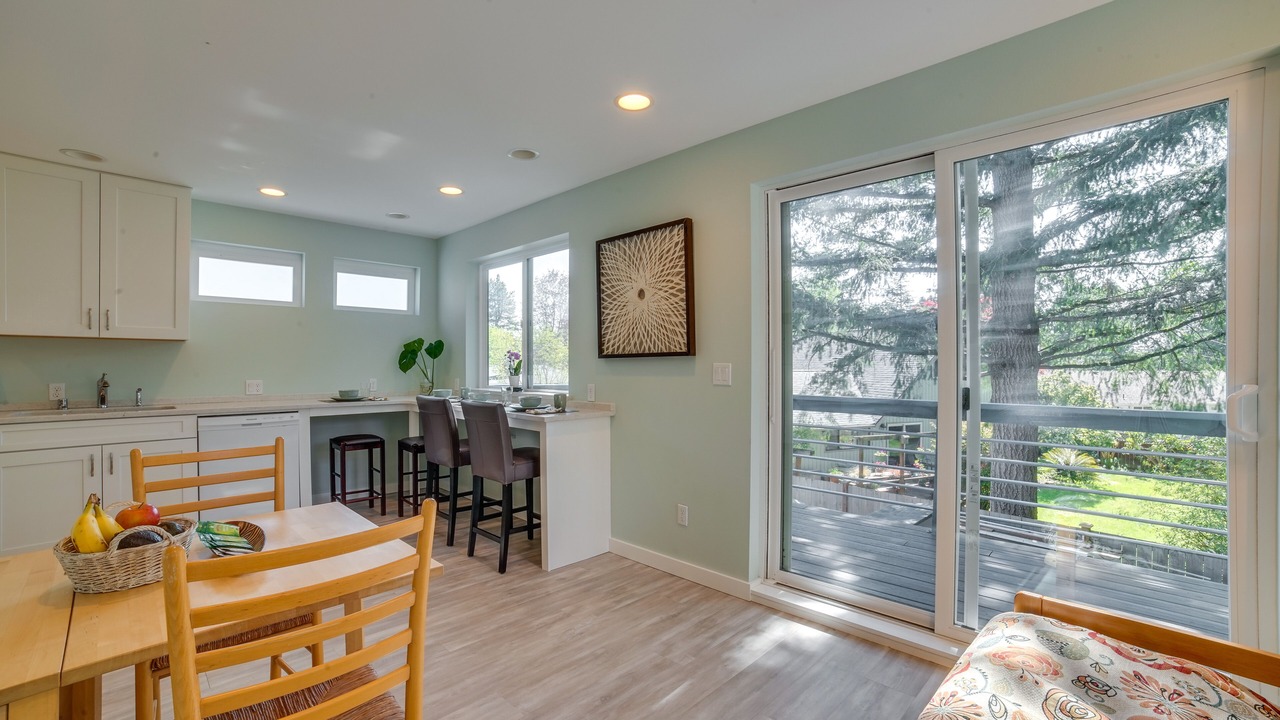 Photo of Patio Balcony in East Lake Hills