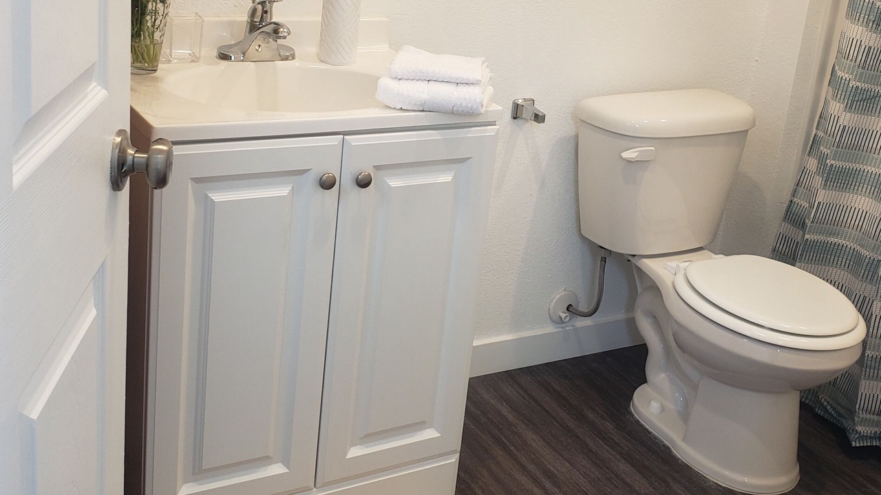 Photo of Bathroom in Roseburg