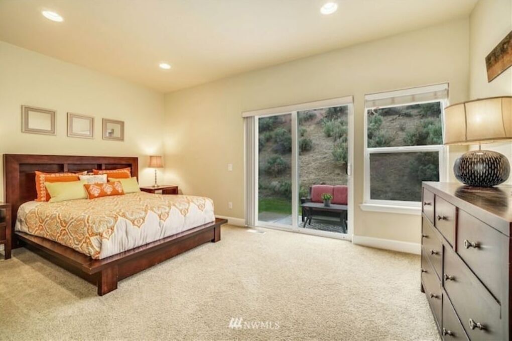 Photo of Bedroom in Quincy