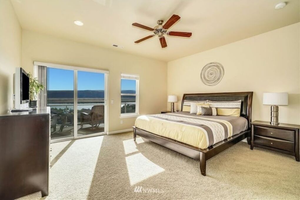 Photo of Bedroom in Quincy