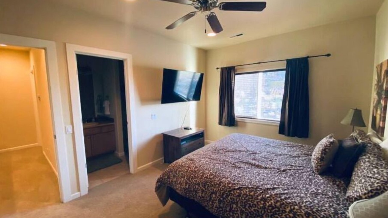 Photo of Bedroom in Quincy