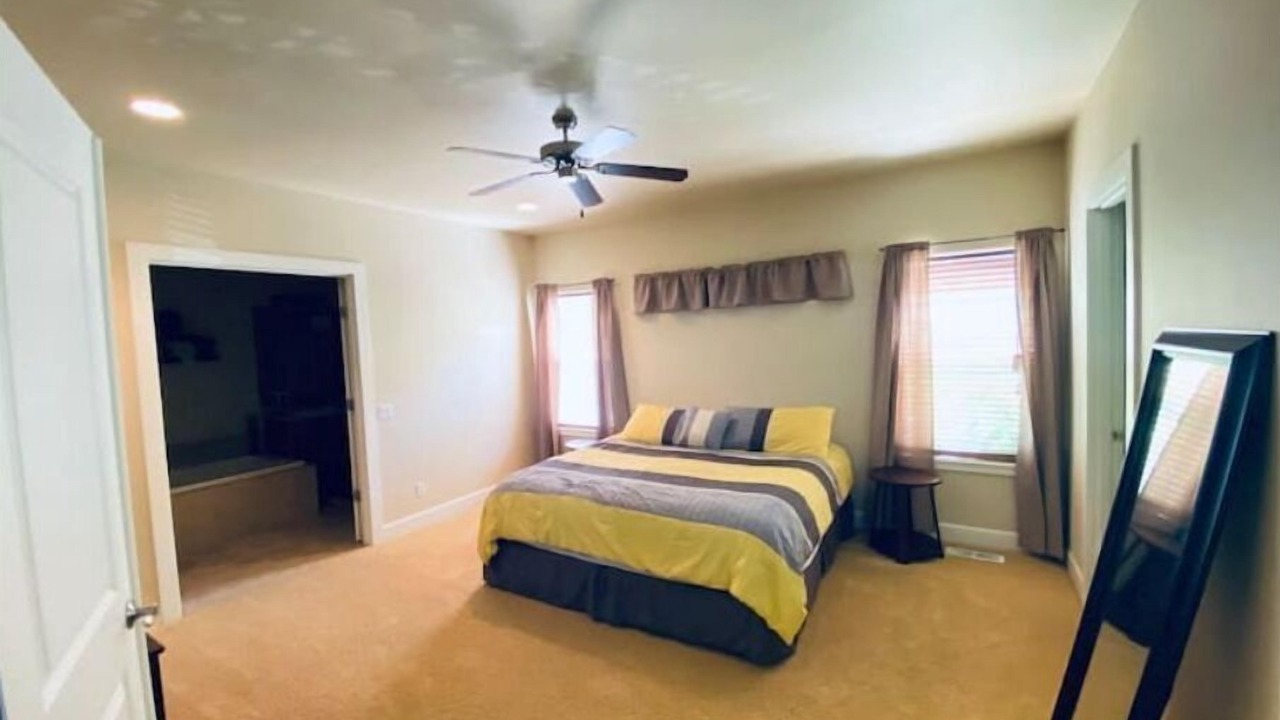 Photo of Bedroom in Quincy