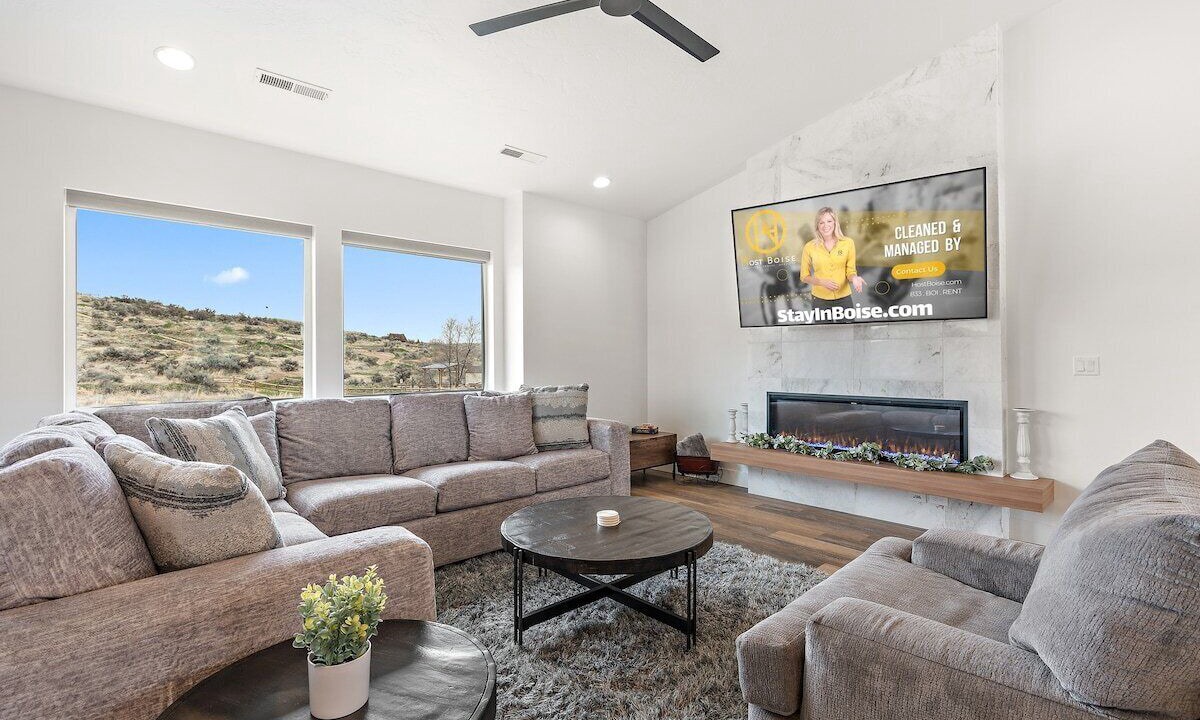 Photo of Livingroom in Garden City