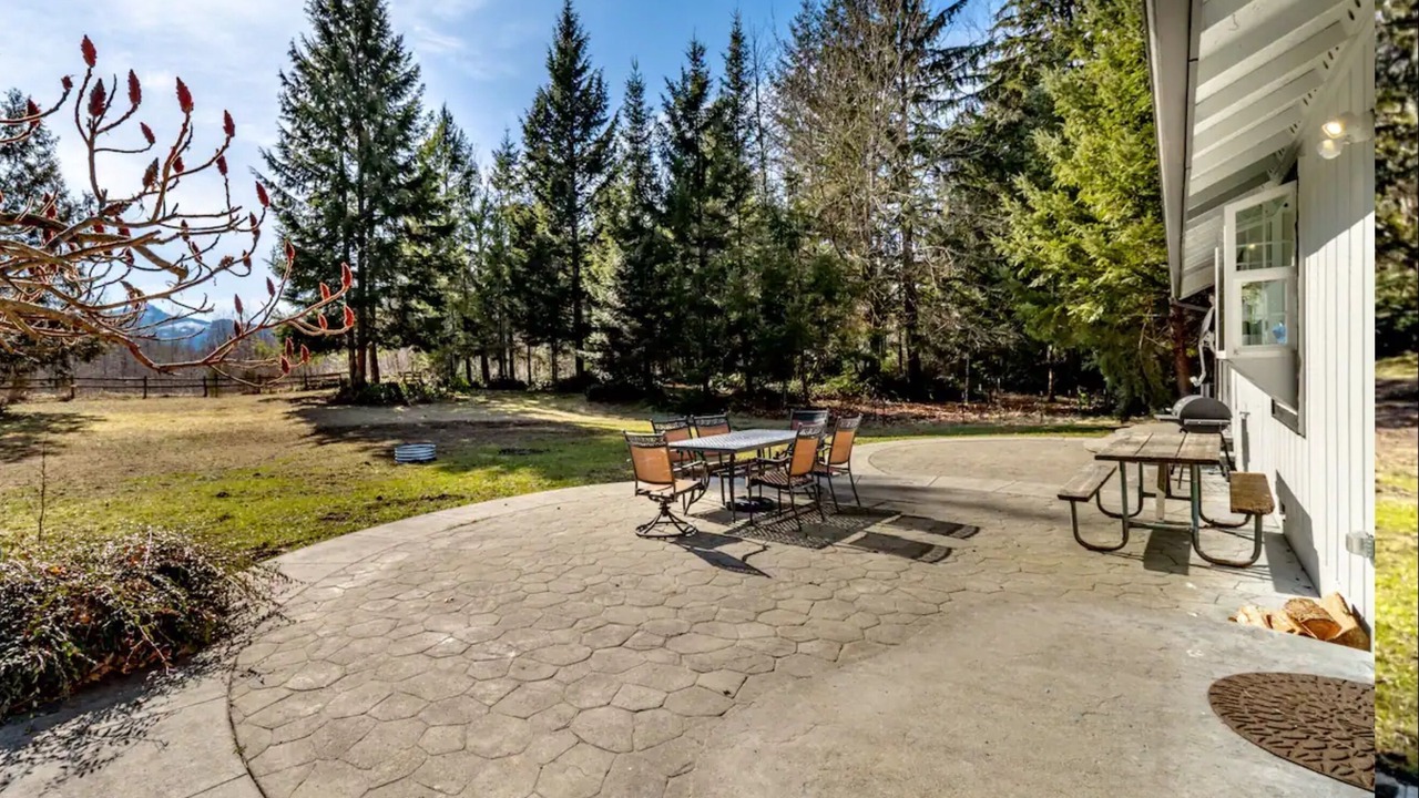 Photo of Outdoor in Pierce County