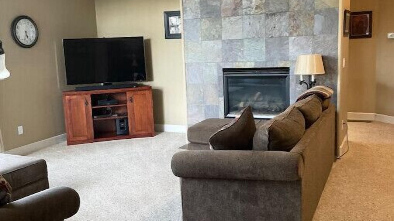 Photo of Livingroom in Carver