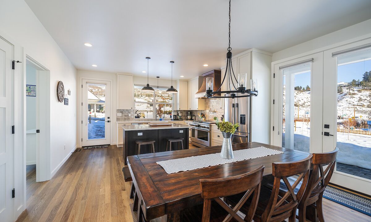 Photo of Livingroom in Chelan