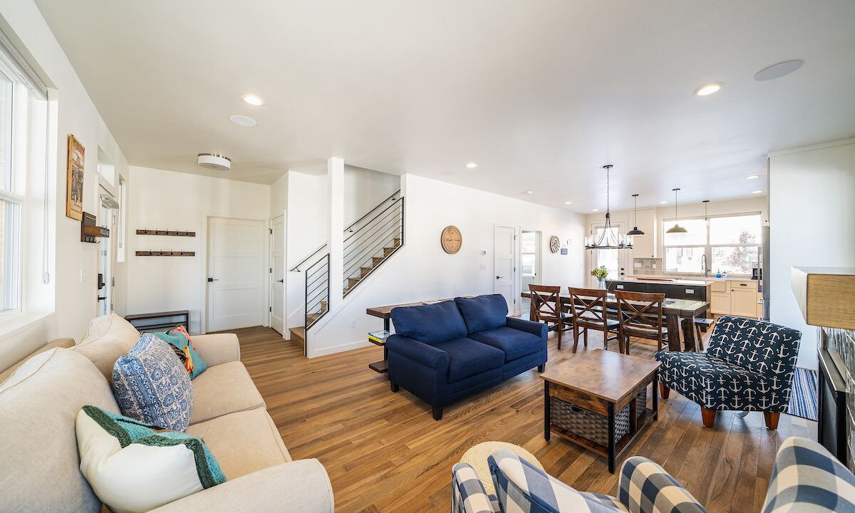 Photo of Livingroom in Chelan