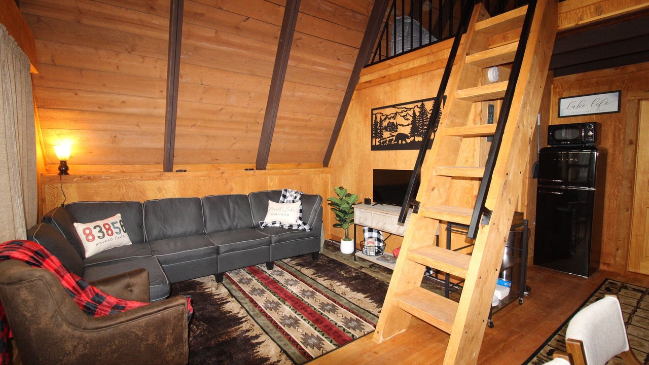 Photo of Livingroom in Priest River