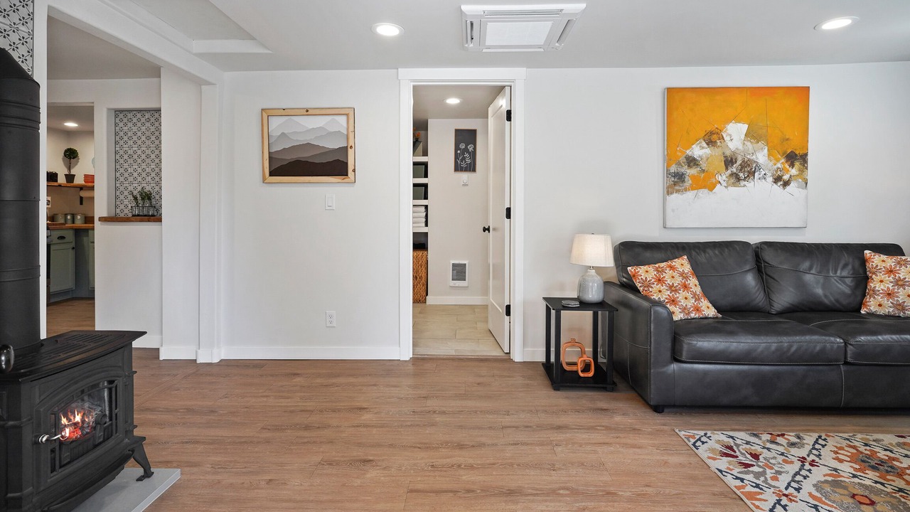 Photo of Livingroom in Larkspur