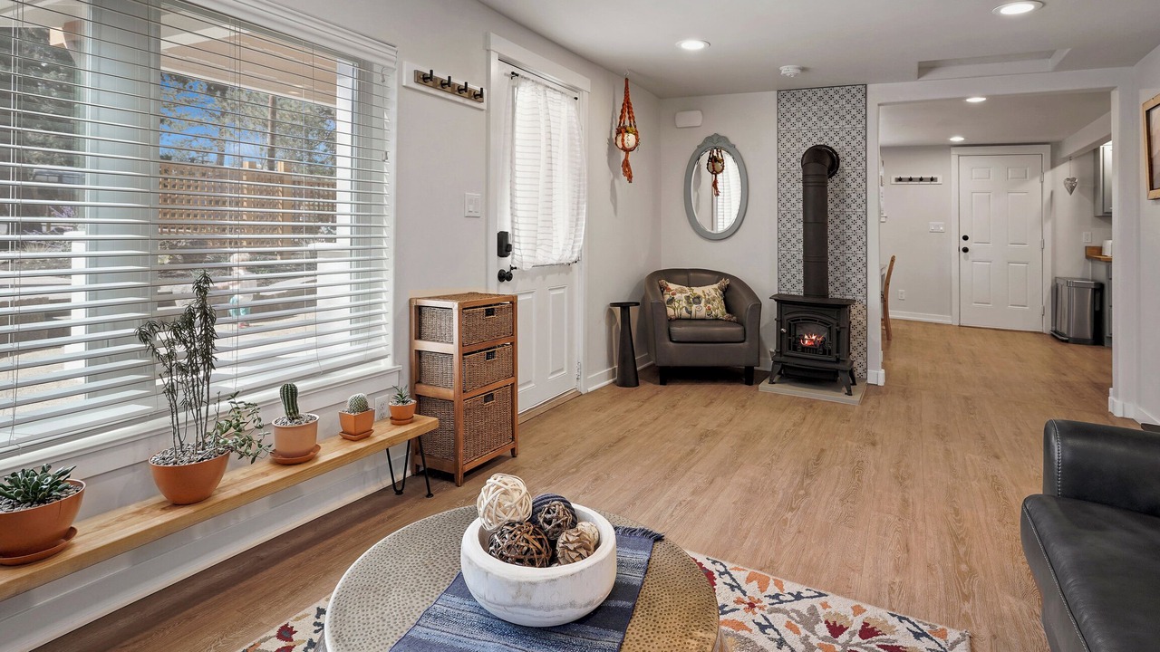 Photo of Livingroom in Larkspur