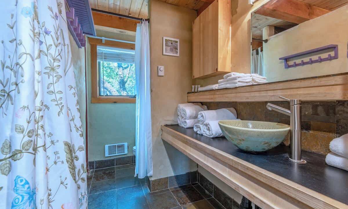Photo of Bathroom in Victor