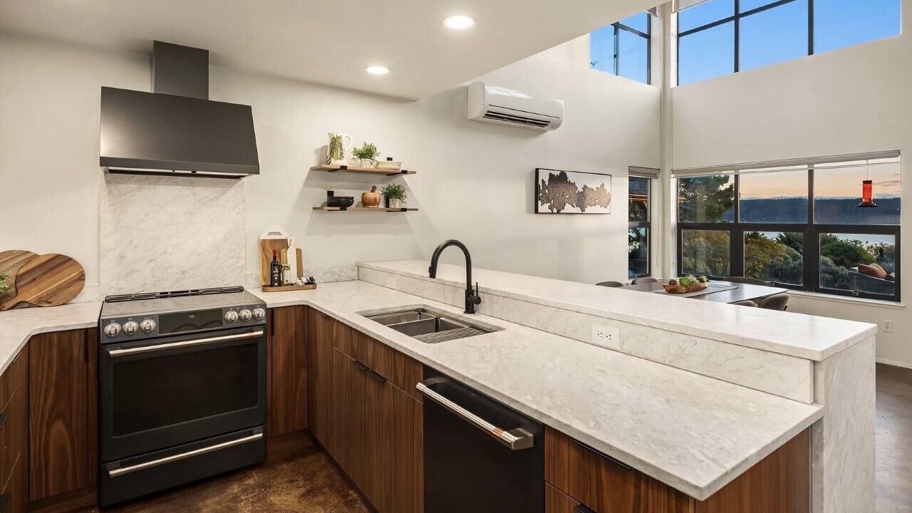 Photo of Kitchen in Langley
