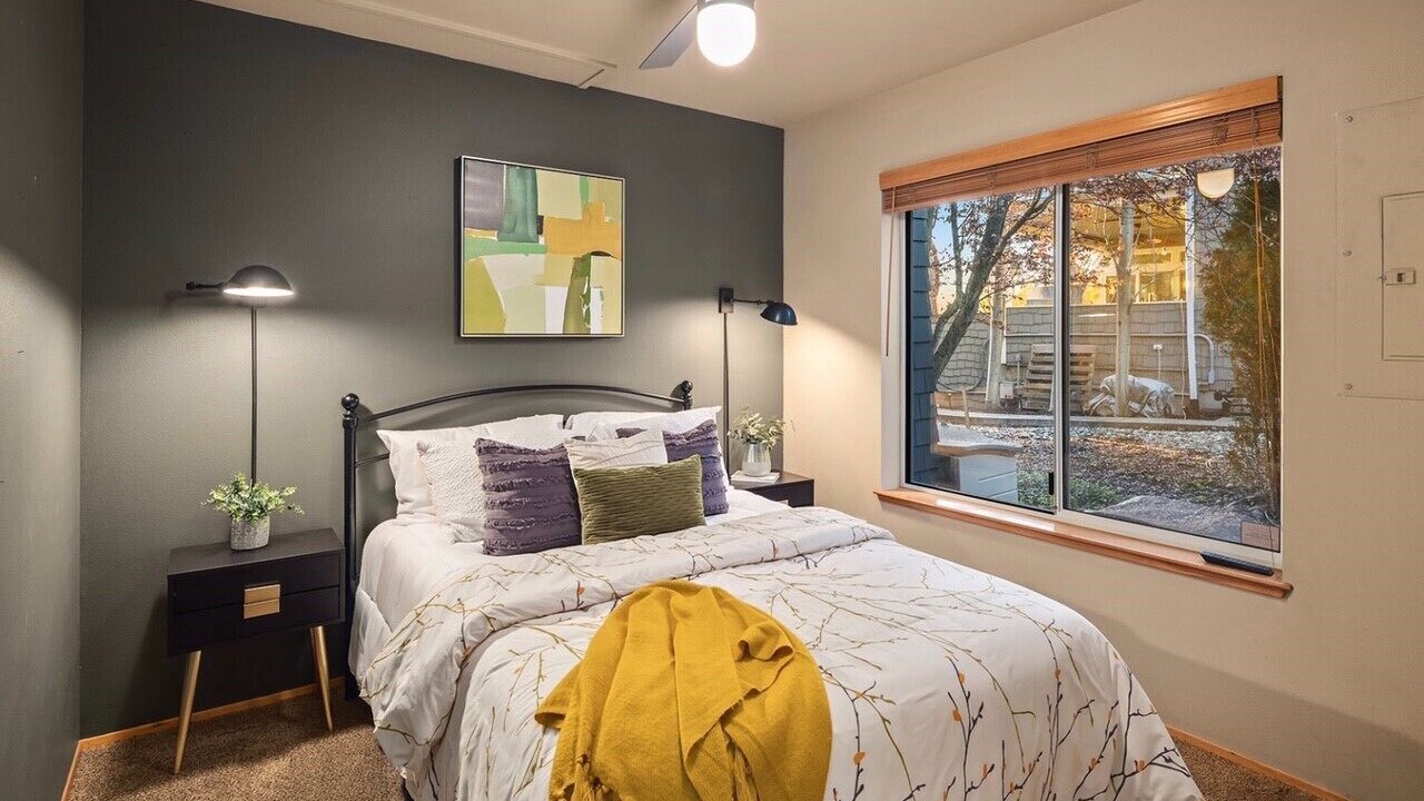 Photo of Bedroom in Langley