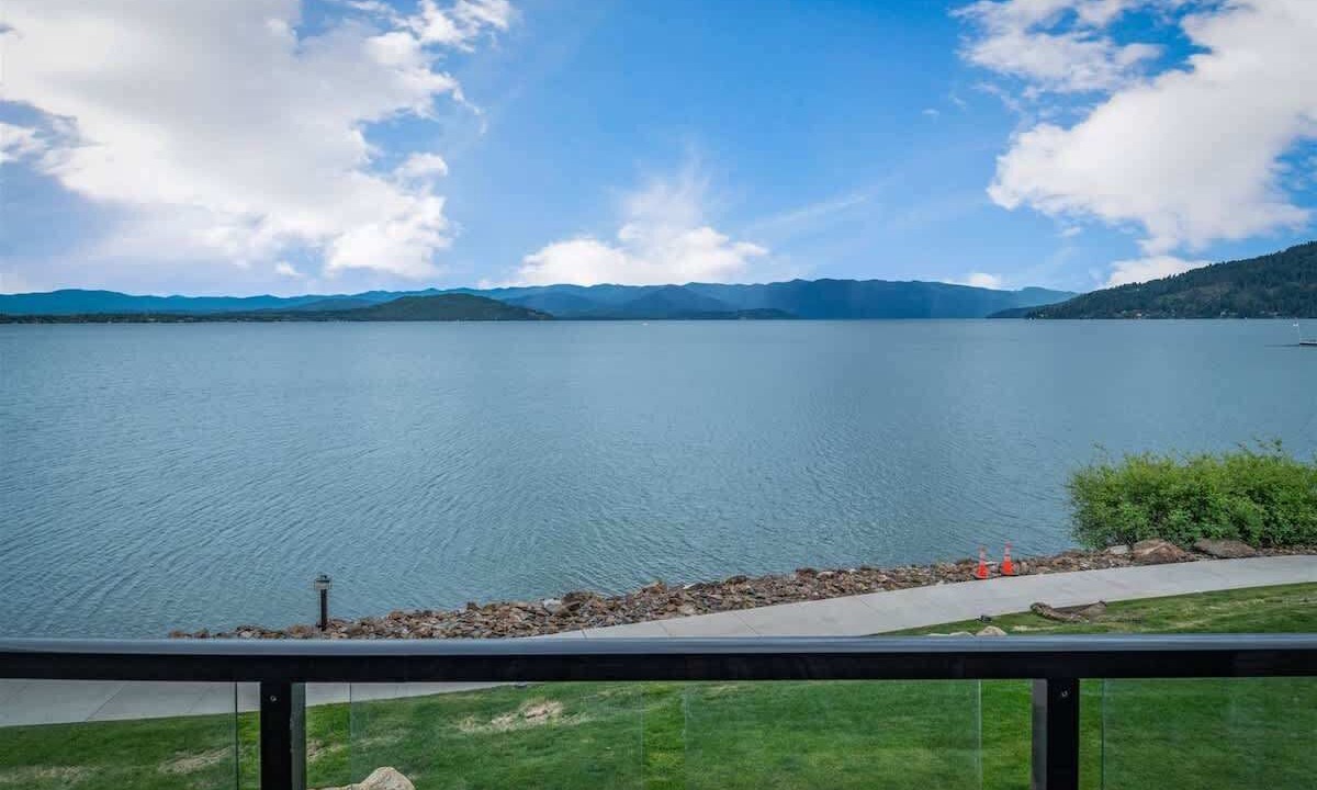 Photo of Patio Balcony in Sandpoint