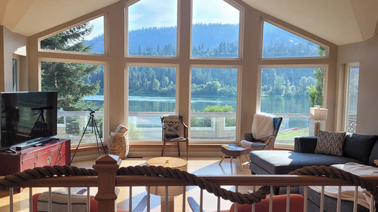 Photo of Livingroom in Cusick