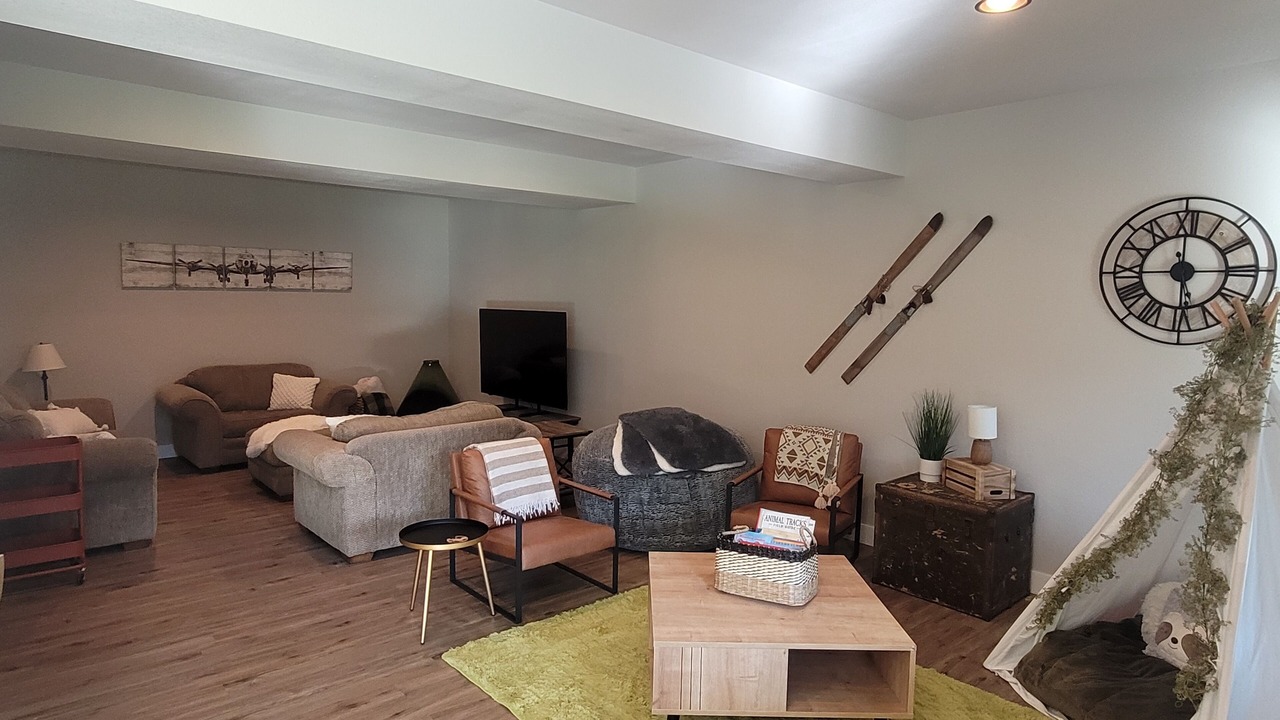 Photo of Livingroom in Cusick
