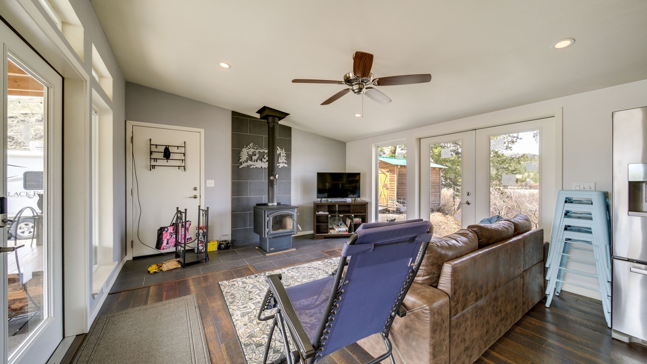 Photo of Livingroom in Republic
