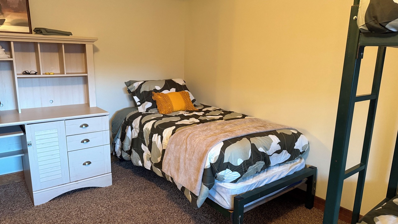 Photo of Bedroom in Cataldo