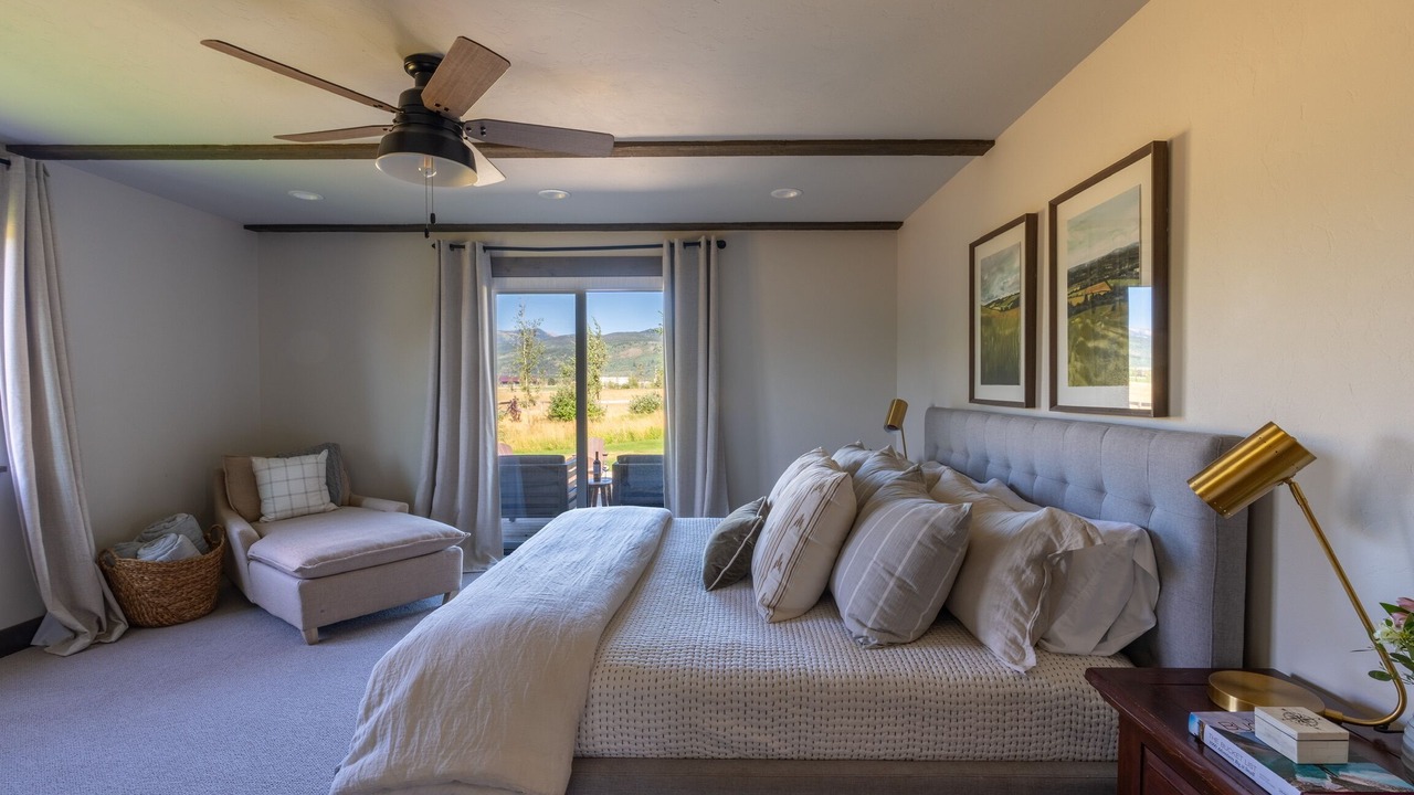 Photo of Bedroom in Victor