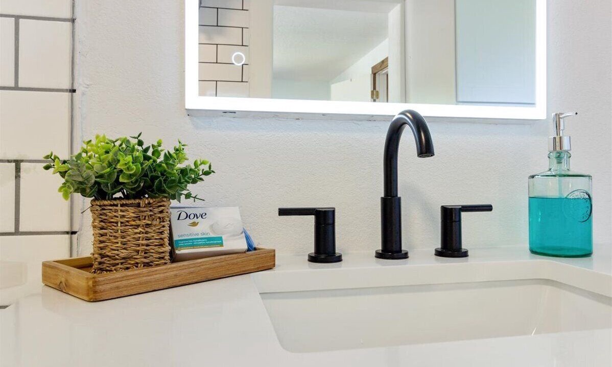 Photo of Bathroom in Shady Cove
