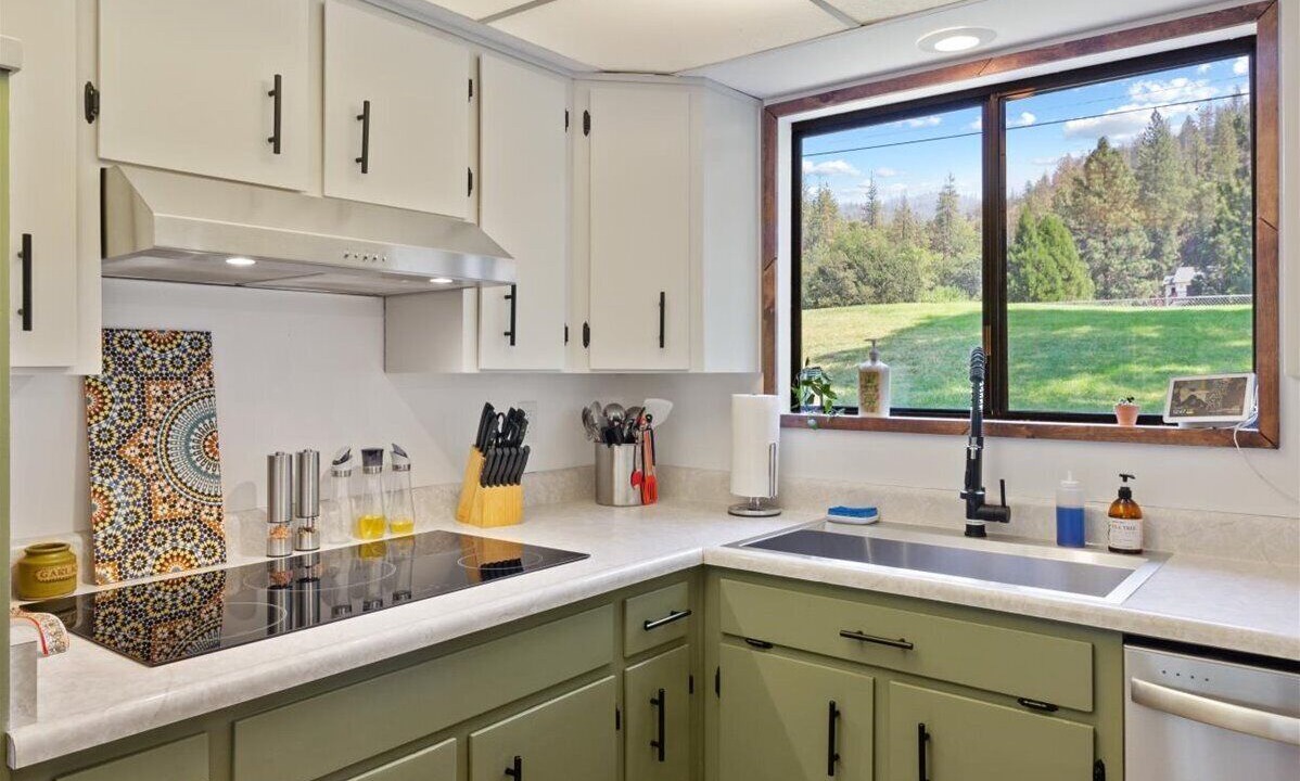 Photo of Kitchen in Shady Cove