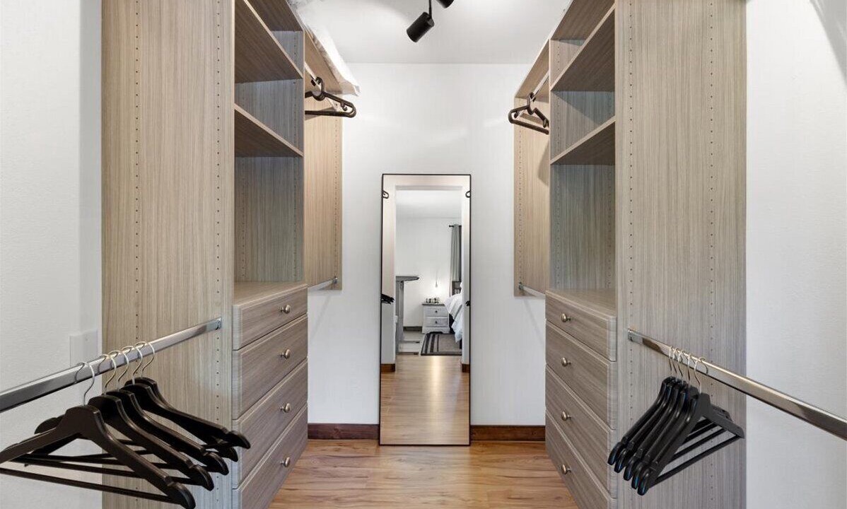 Photo of Bedroom in Shady Cove