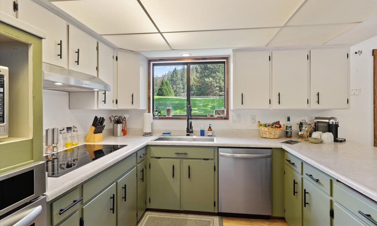 Photo of Kitchen in Shady Cove