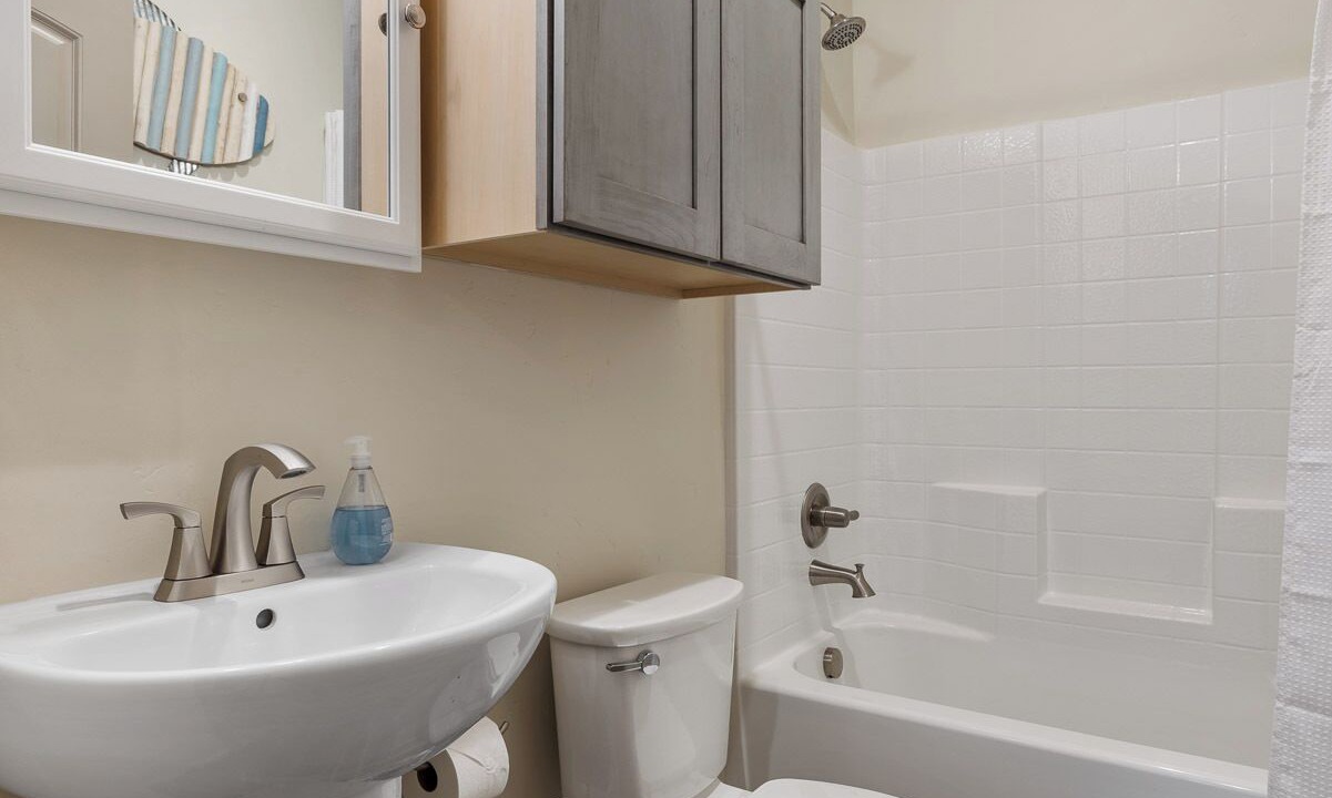 Photo of Bathroom in Cascade