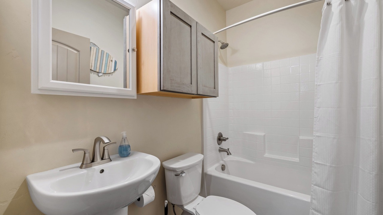 Photo of Bathroom in Cascade