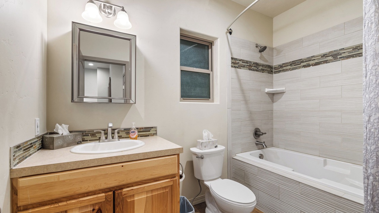 Photo of Bathroom in Cascade