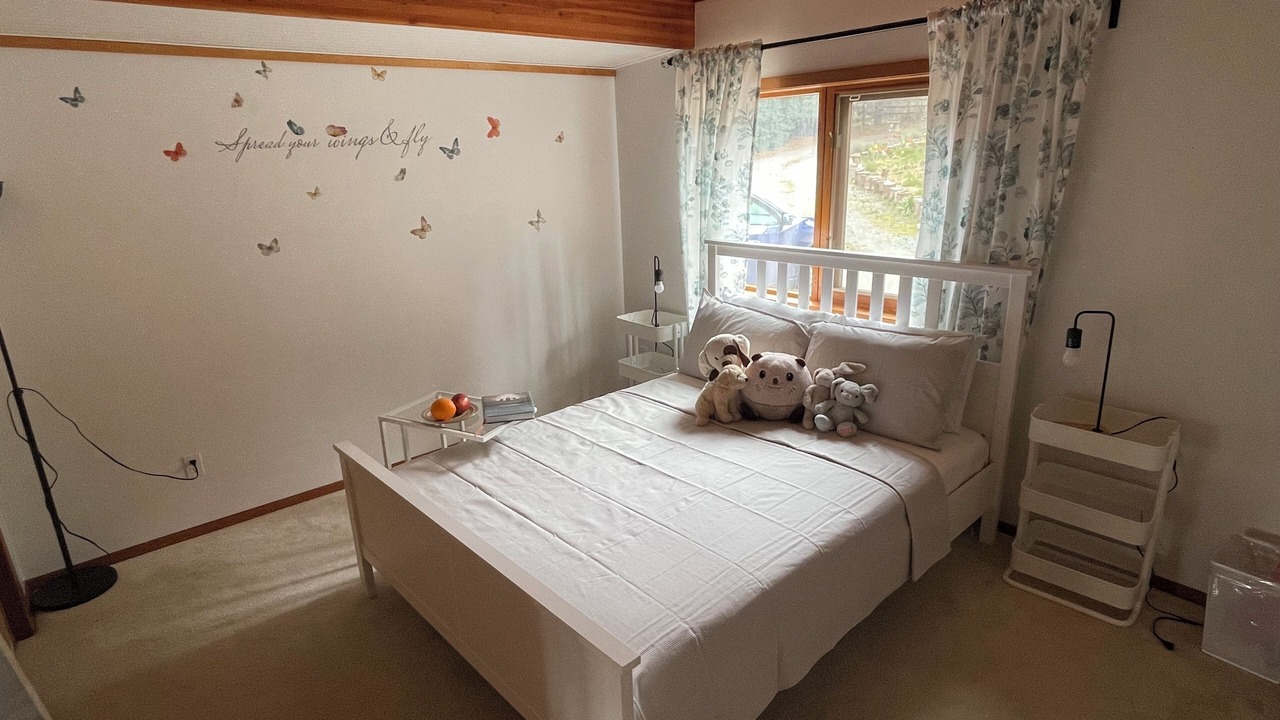 Photo of Bedroom in Oak Harbor