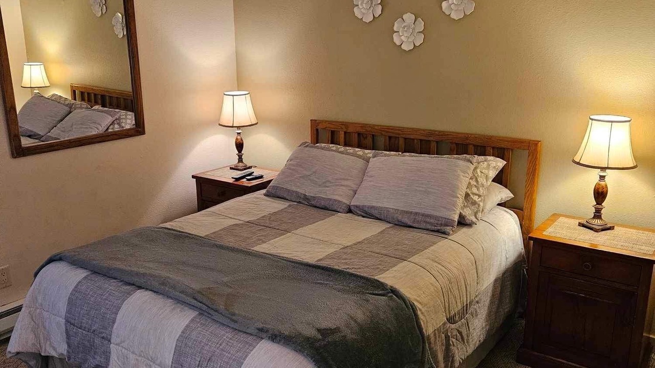 Photo of Bedroom in Birch Bay