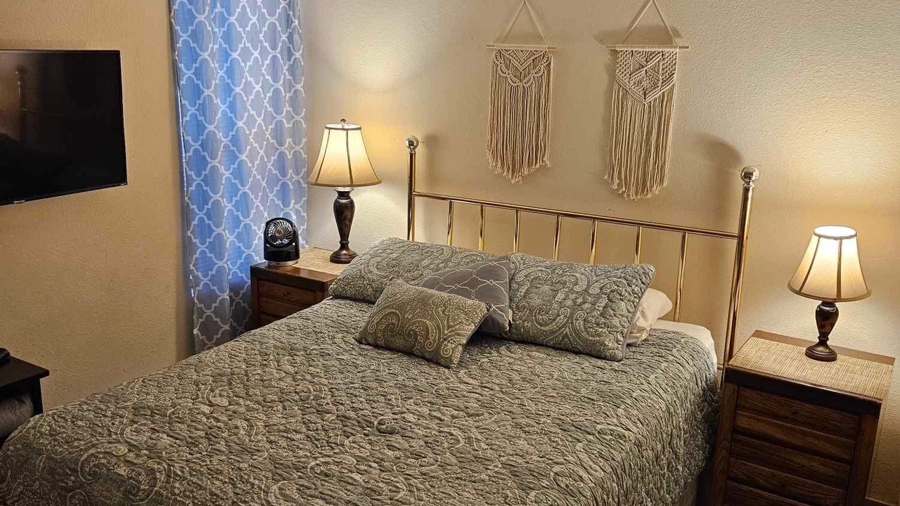 Photo of Bedroom in Birch Bay
