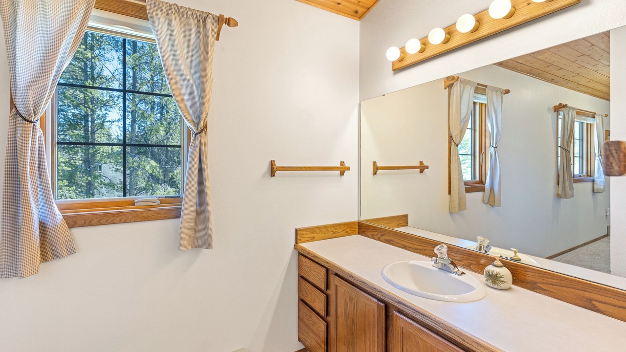 Photo of Bathroom in Big Sky