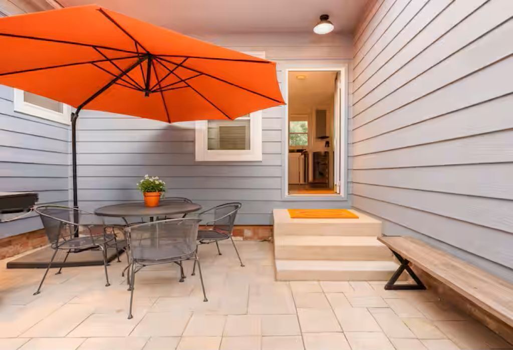 Photo of Outdoor in Depot Bench