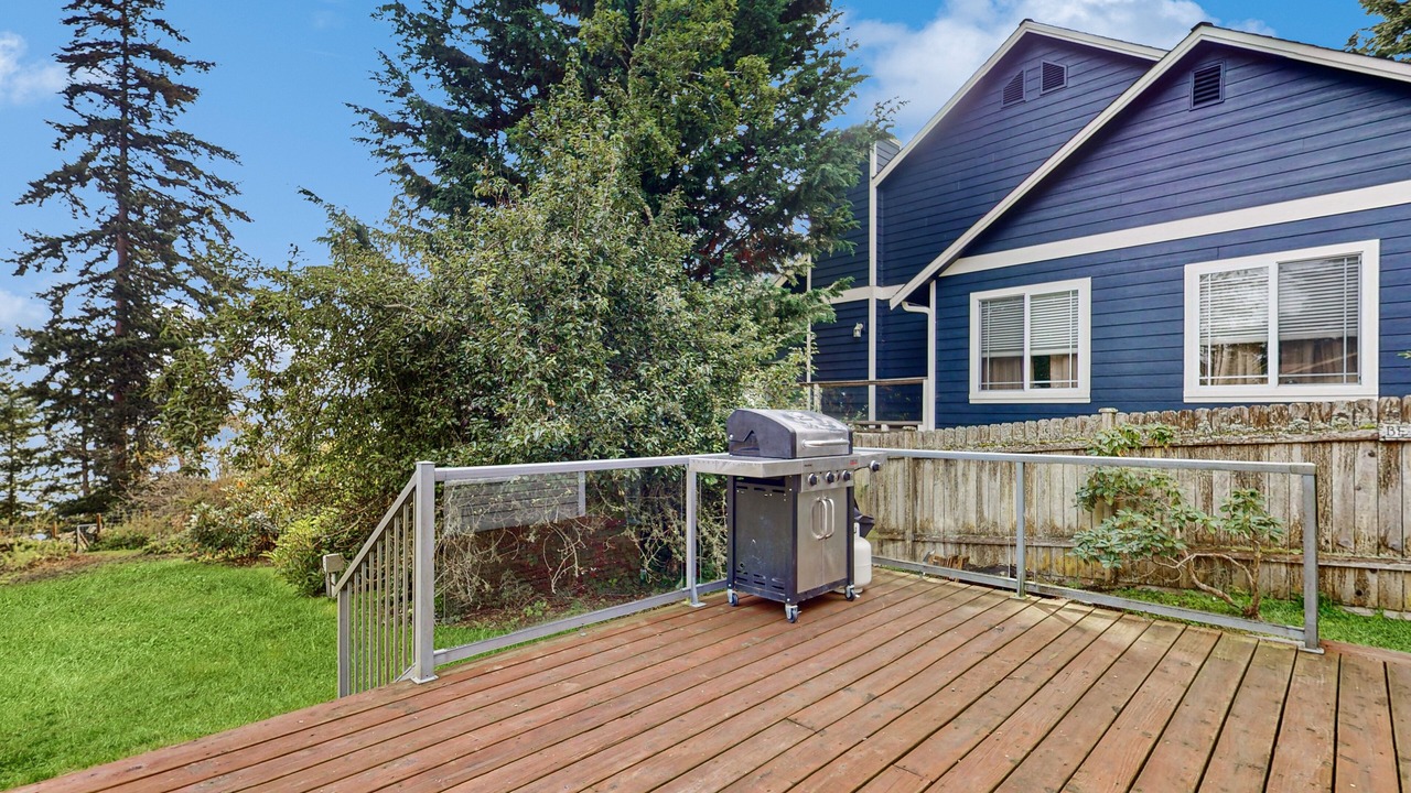 Photo of Patio Balcony in Coupeville