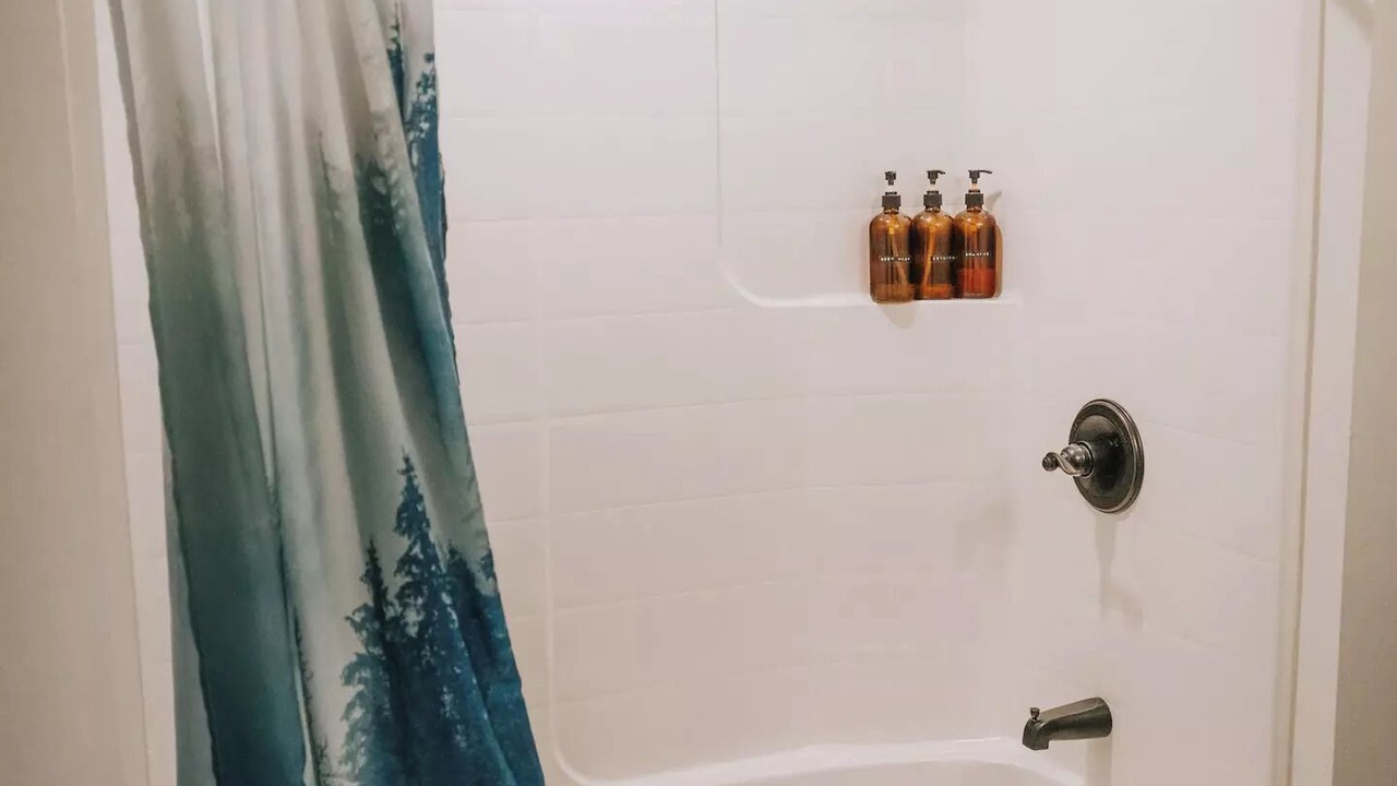 Photo of Bathroom in Gold Bar