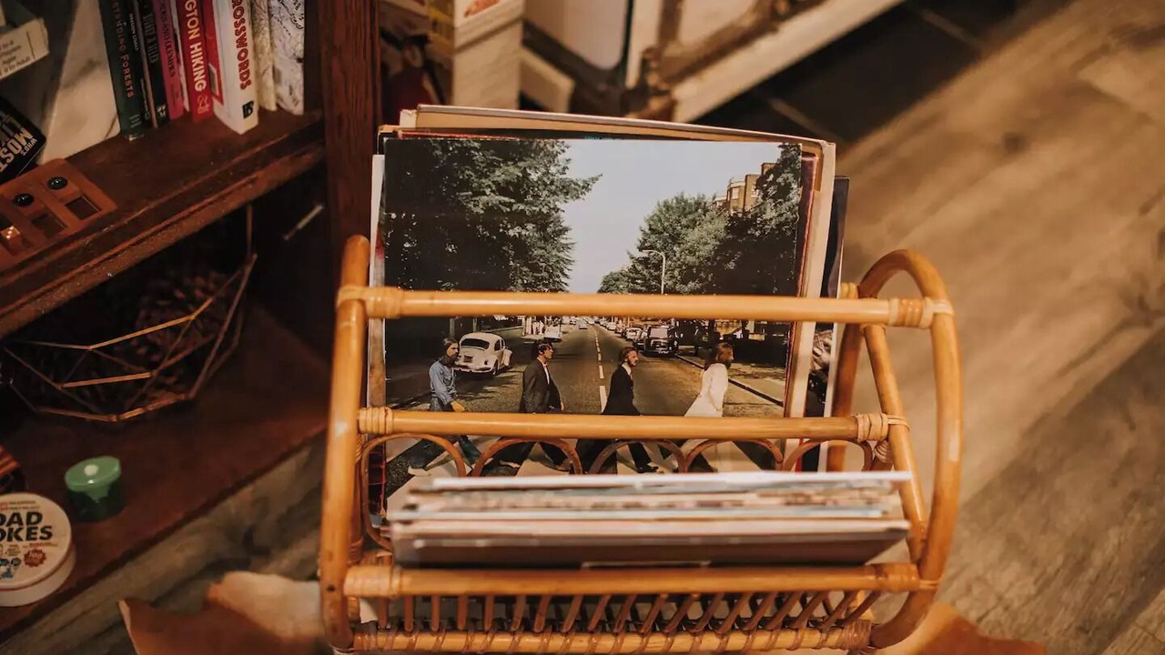 Photo of Others in Gold Bar