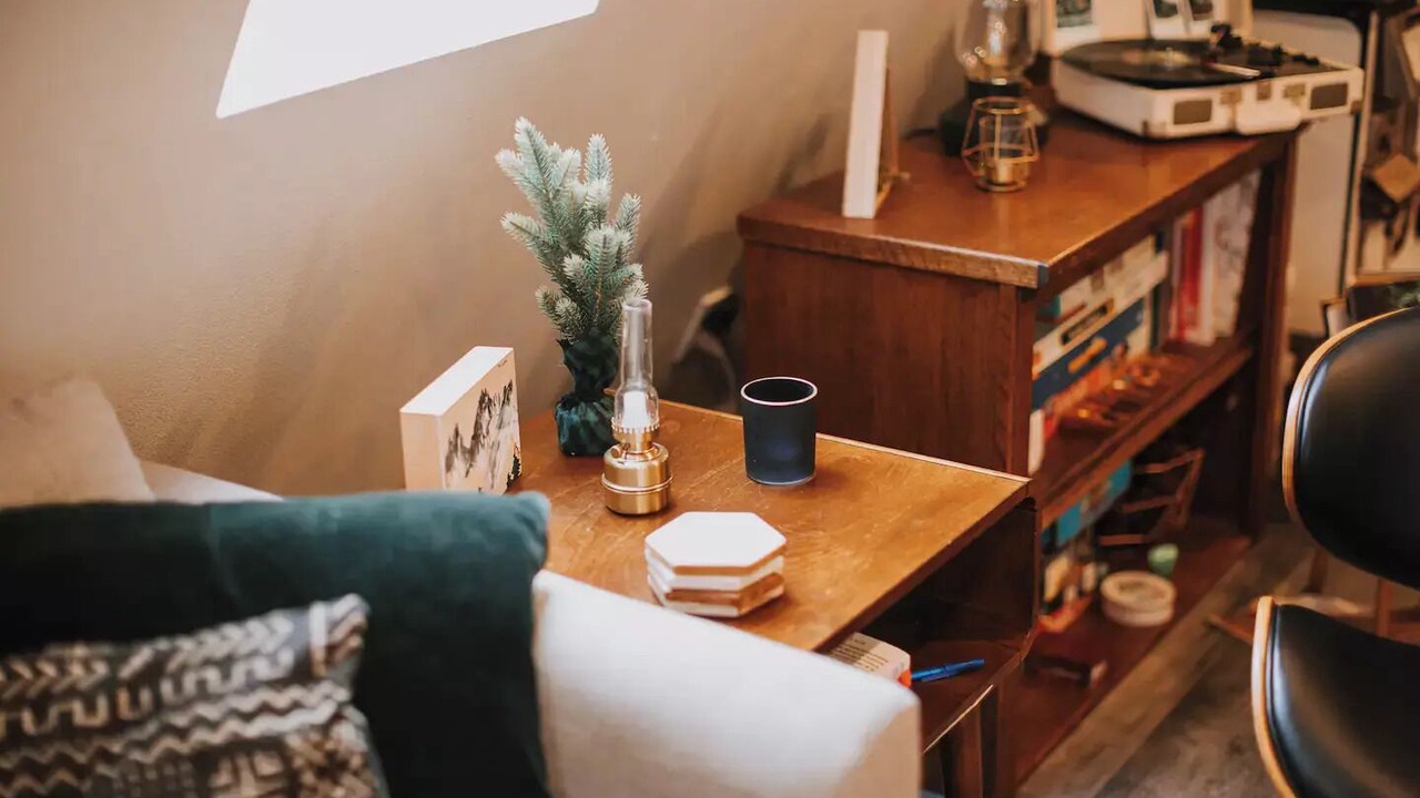 Photo of Livingroom in Gold Bar
